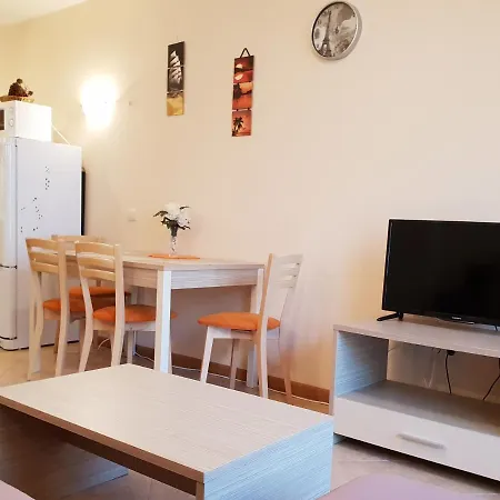 Apartament Apartament *